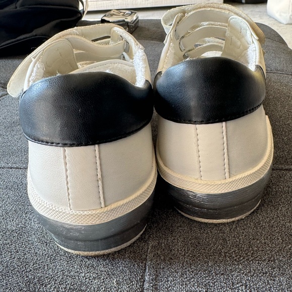 Cute casual sneaker - Picture 6 of 7